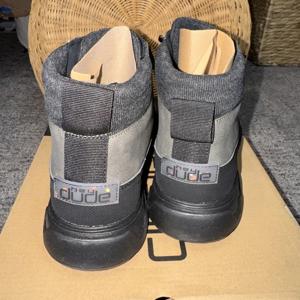 Hey Dude Men's US Size 8/ W 9.5 Duke Eco Shield Chocolate Color- 112661900‎ NIB